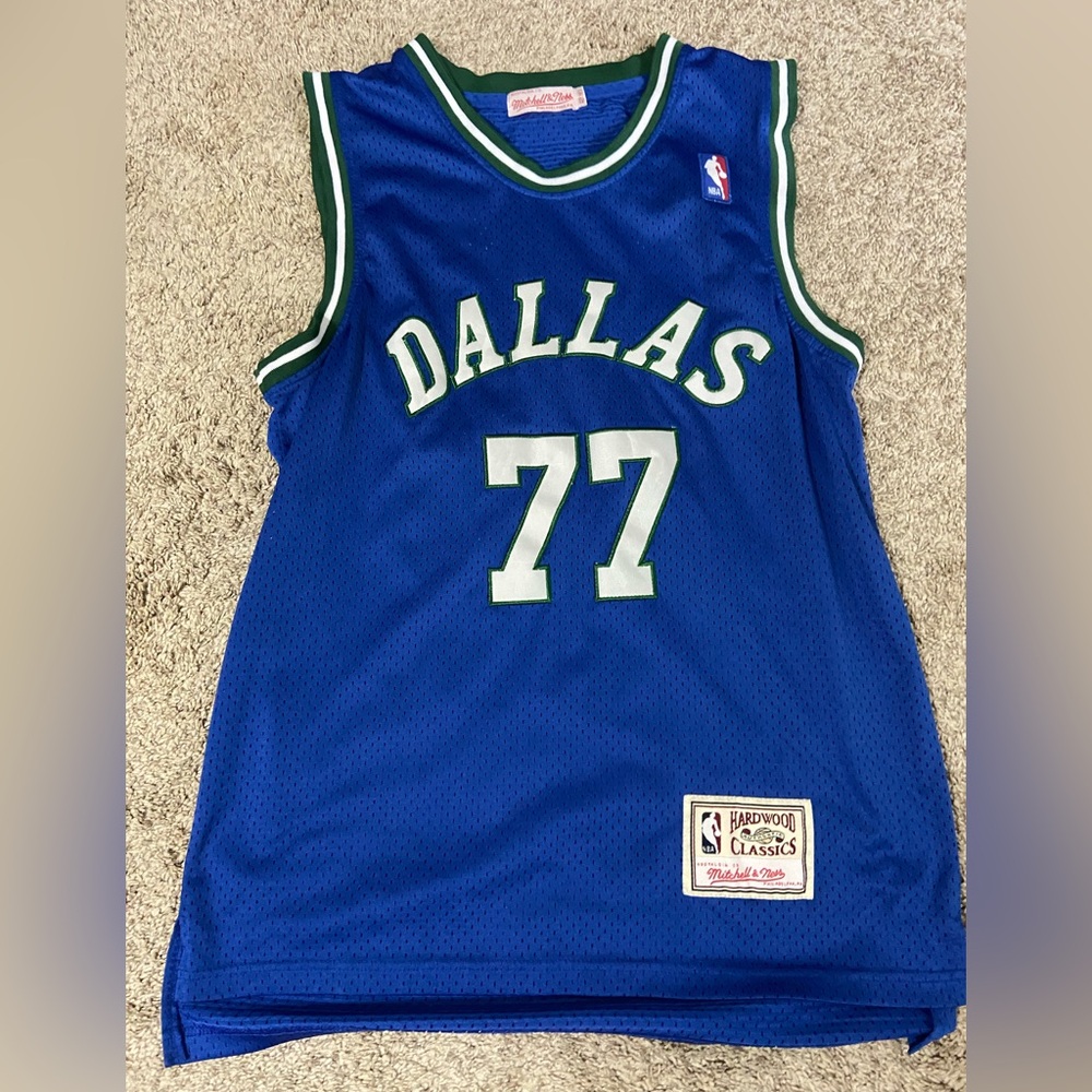 Throw Dallas Maverick Luka jersey.
